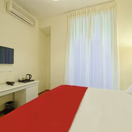 Couette-café Star Vatican 3*