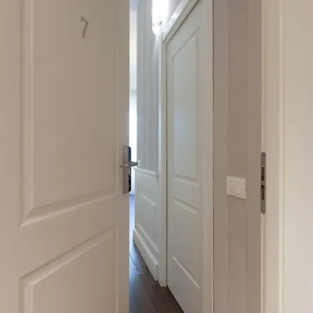 Star Vatican Couette-café Rome